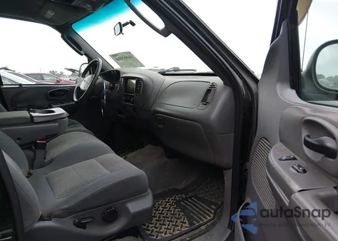 2002 Ford F-150 Lariat/Xlt z USA, uszkodzony, nr VIN 1FTRW08L02KC14269